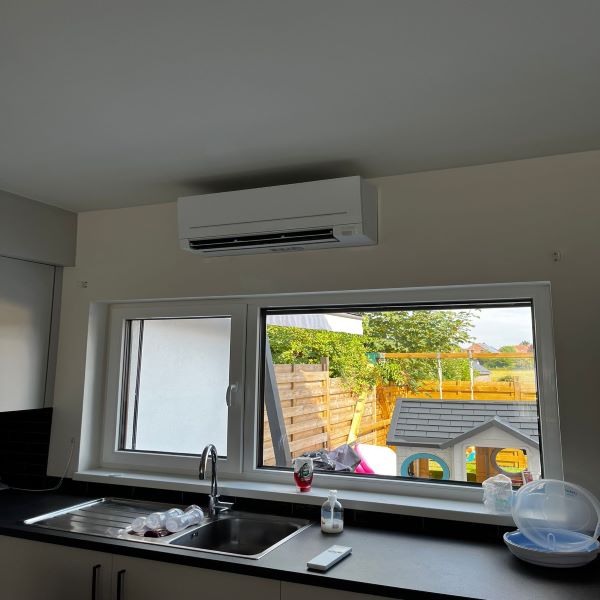 Airco-installatie-bollen-werm