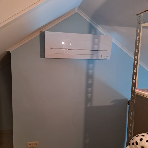 Airco-installatie-bollen-werm