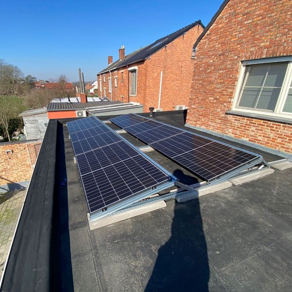 Zonnepanelen-installatie-brouns-kuringen